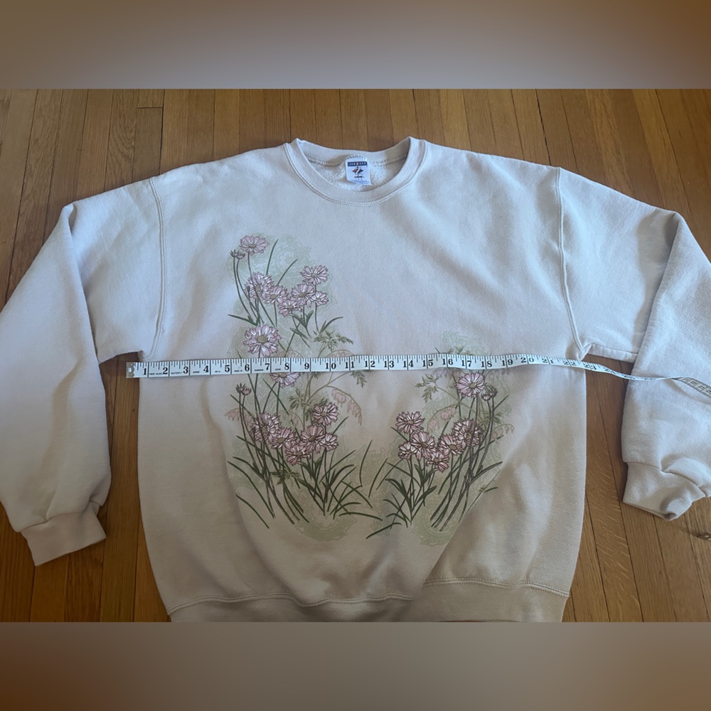 Vintage Jerees Bleeding Heart Beige Sweatshirt, Size L - Picture 4 of 7